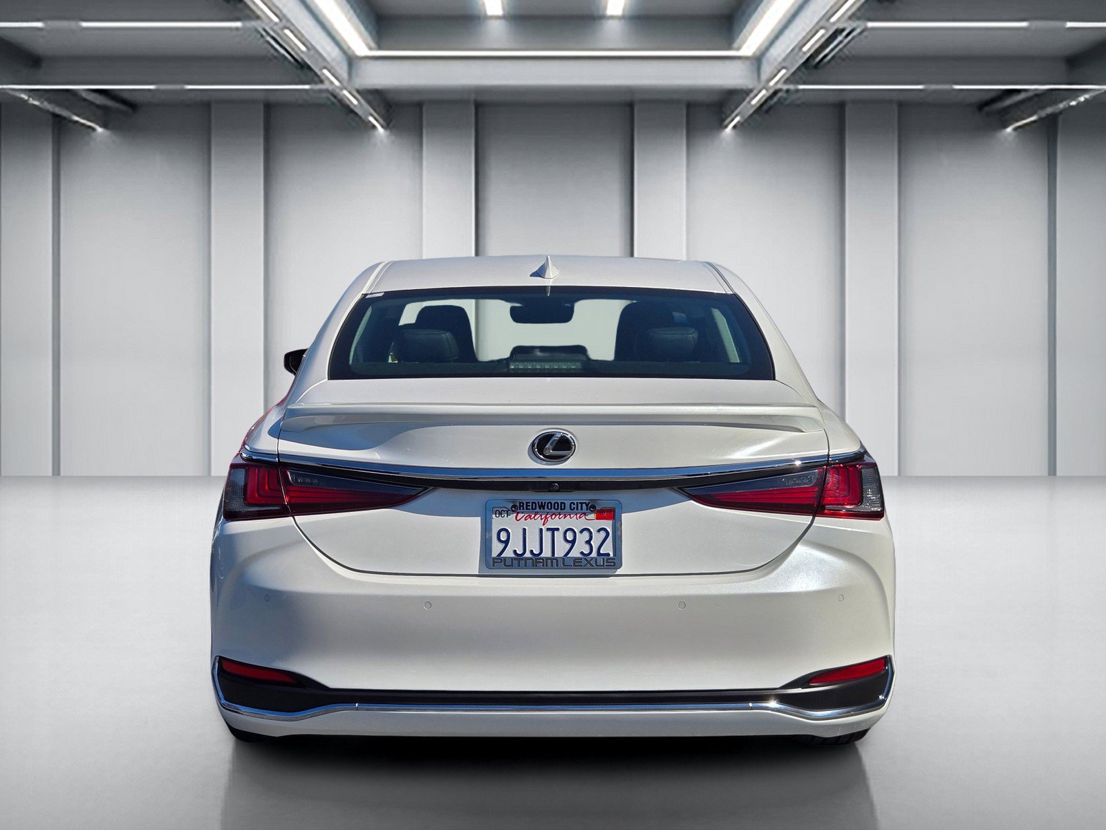 Certified 2024 Lexus ES 300h w/ Accessory Package (Z2) FWD image 6