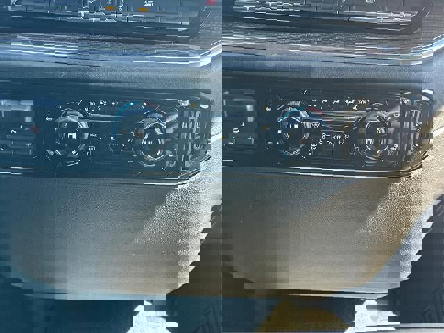 Certified 2025 Chevrolet Silverado 1500 LT image 15