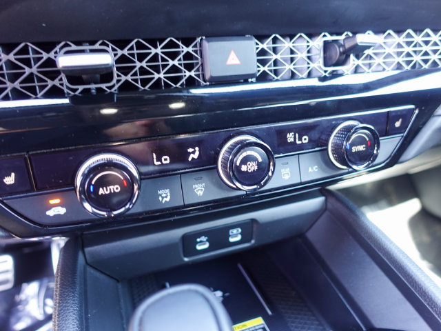 Used 2025 Honda Accord Sport image 19