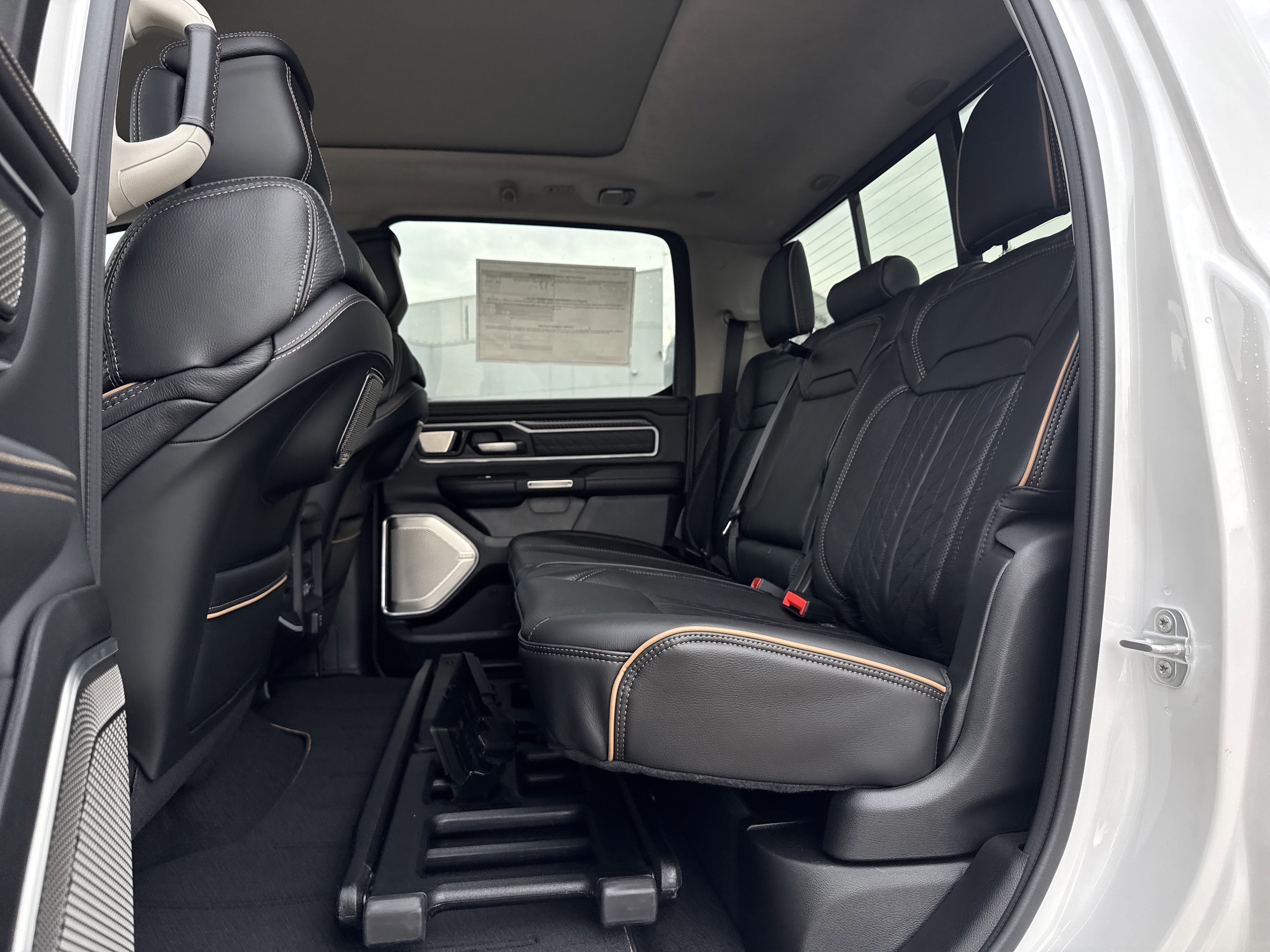 New 2026 RAM 1500 Tungsten w/ Trailer Tow Group image 22