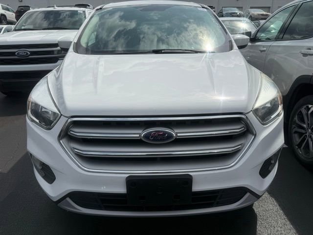 Used 2017 Ford Escape SE w/ SE Cold Weather Package