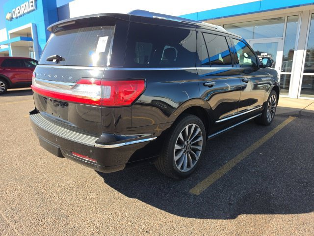 Used 2020 Lincoln Navigator Reserve AWD/4WD image 3