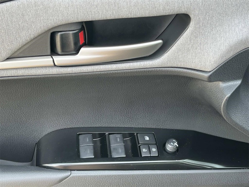 Used 2026 Toyota Camry LE image 16