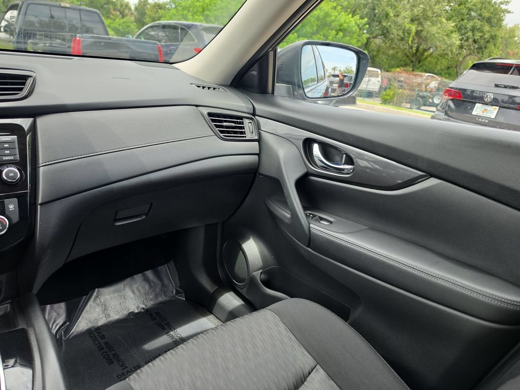 Used 2020 Nissan Rogue SV w/ Premium Package AWD/4WD image 28