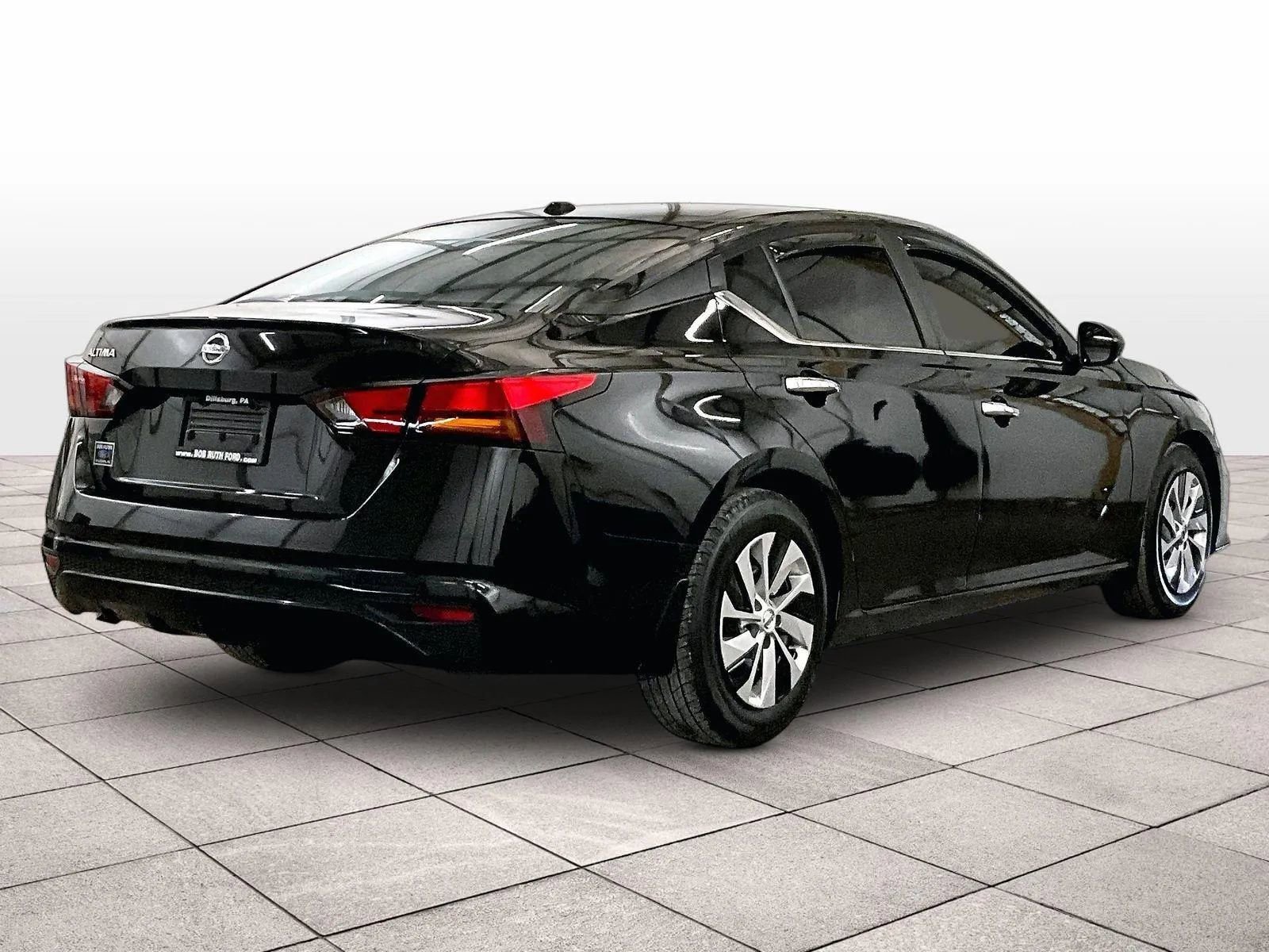 Used 2019 Nissan Altima 2.5 S FWD image 11