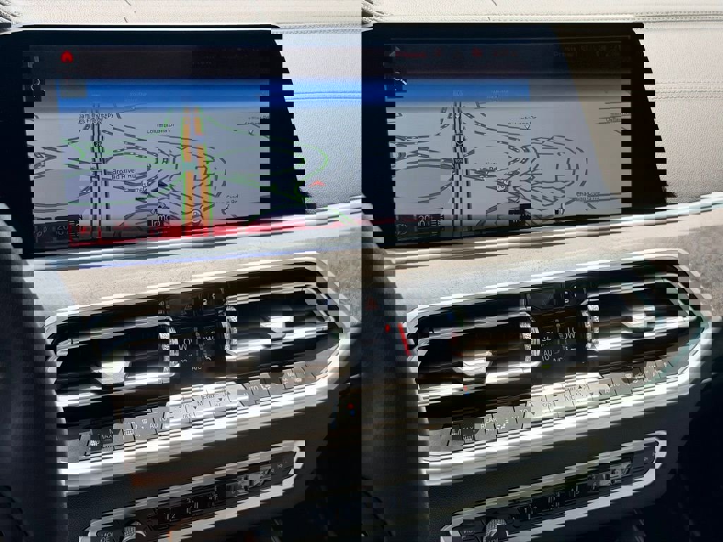 Used 2023 BMW X5 xDrive40i w/ Premium Package image 36