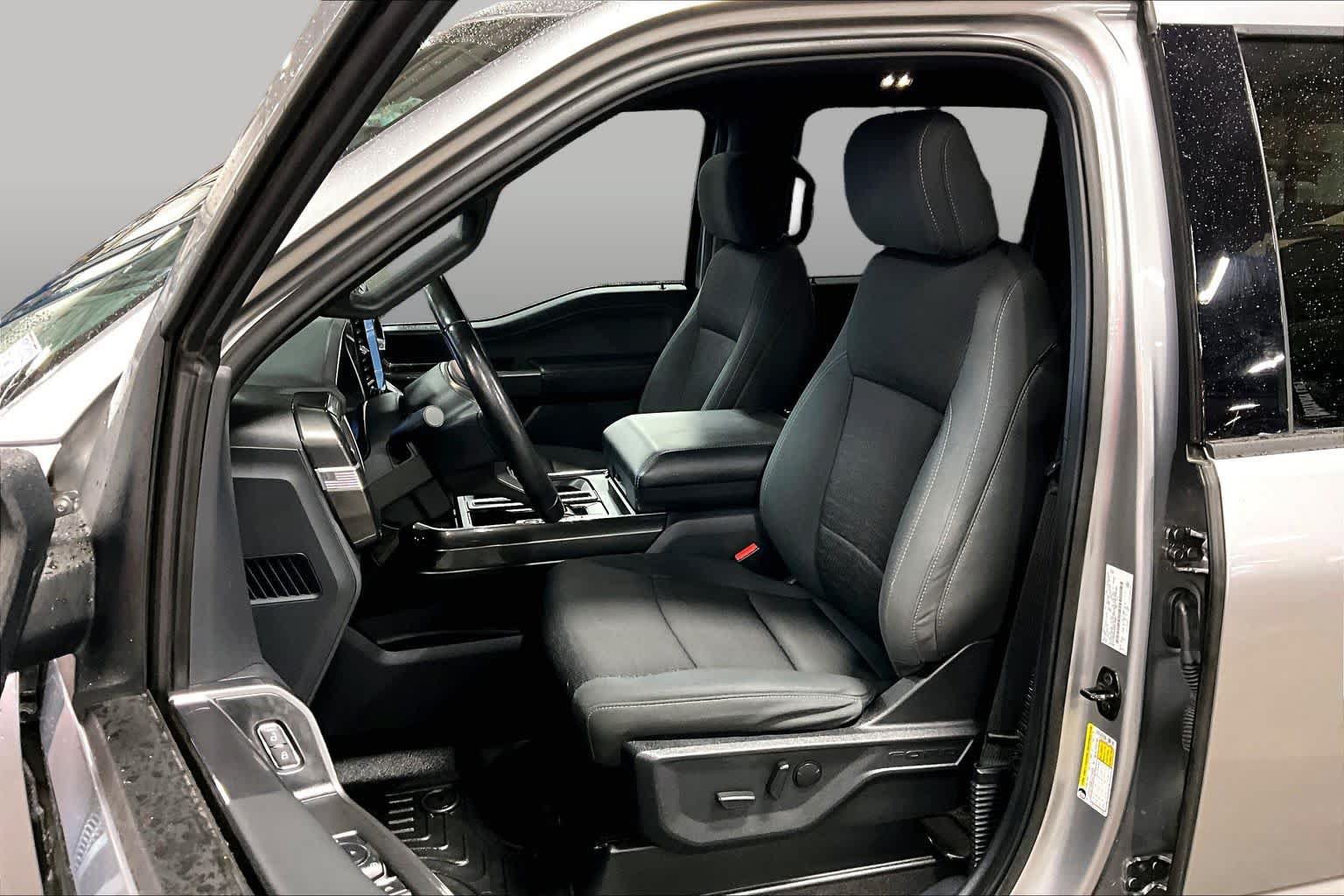 Used 2021 Ford F150 XLT w/ Equipment Group 302A High AWD/4WD image 9