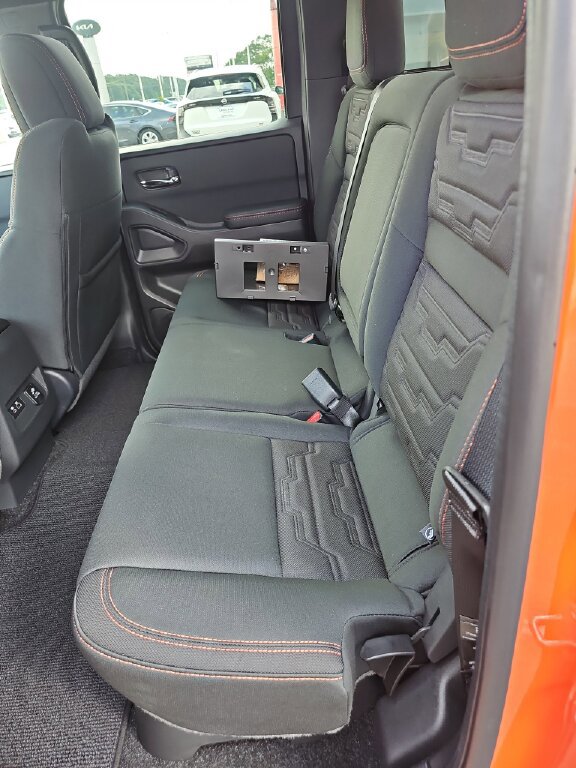 New 2025 Nissan Frontier Pro-X w/ Pro Convenience Package image 4