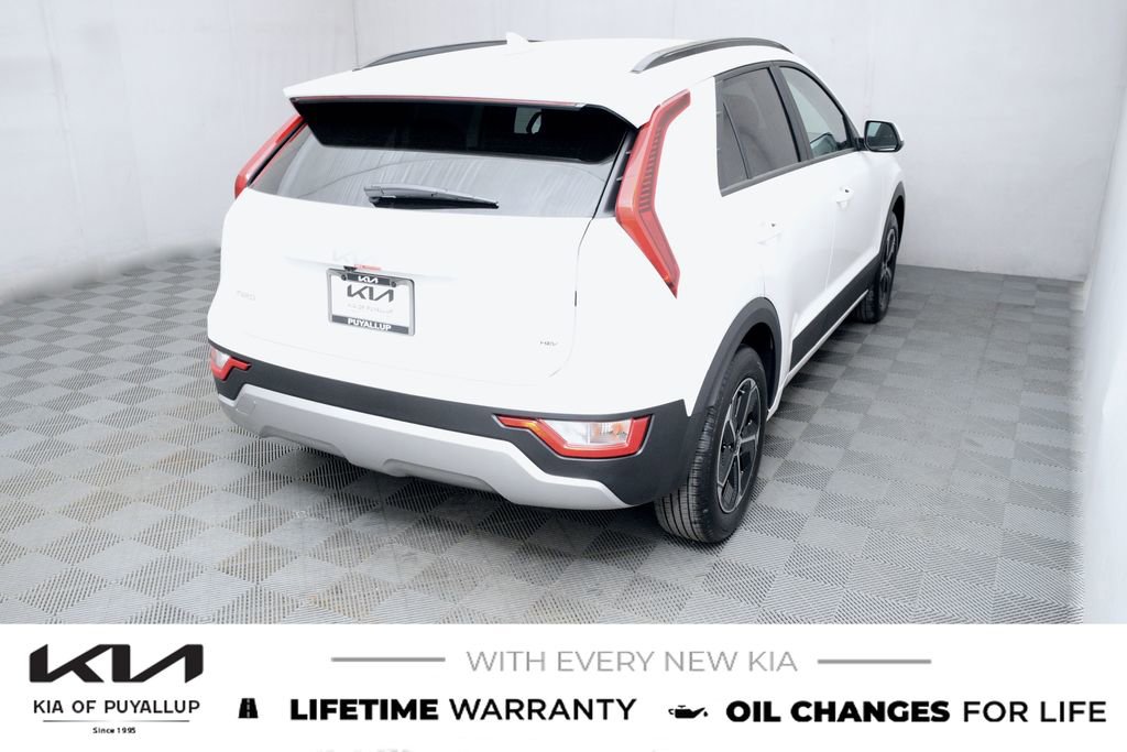 New 2026 Kia Niro LX image 5