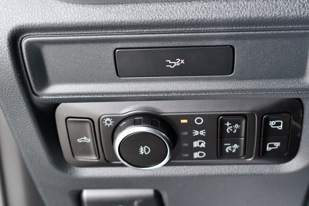 New 2026 Ford F150 XLT w/ Equipment Group 302A MID image 32