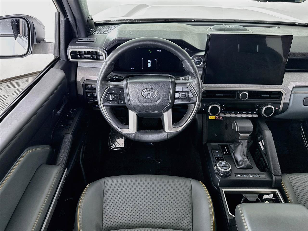 Certified 2025 Toyota 4Runner Trailhunter AWD/4WD image 18