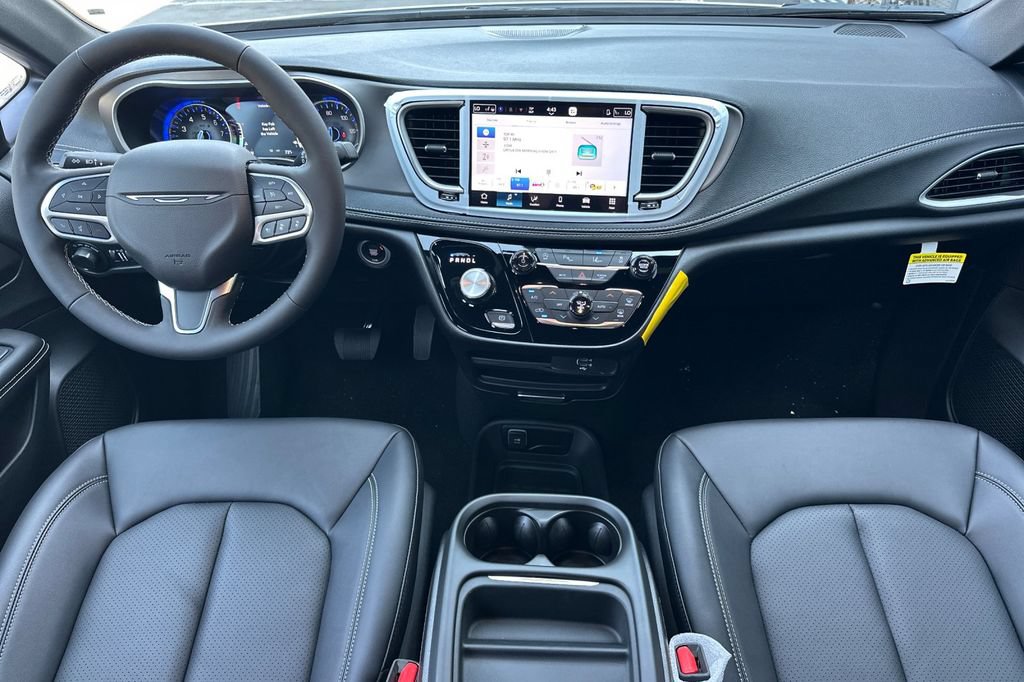 New 2027 Chrysler Pacifica Select FWD image 13