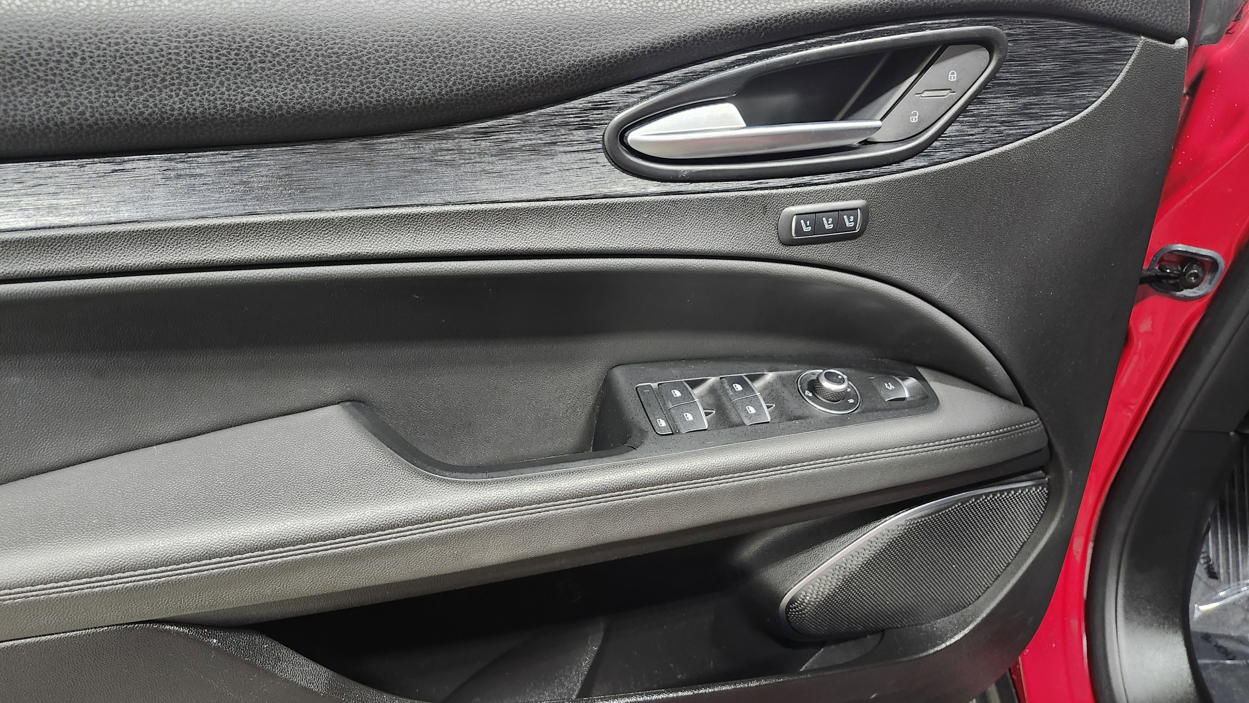 Used 2022 Alfa Romeo Stelvio Sprint image 27