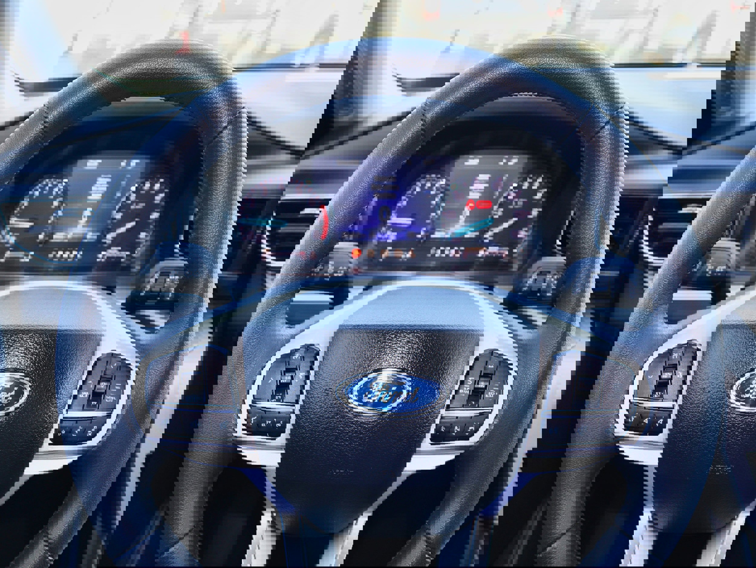 Used 2023 Ford Explorer XLT w/ Equipment Group 202A image 20