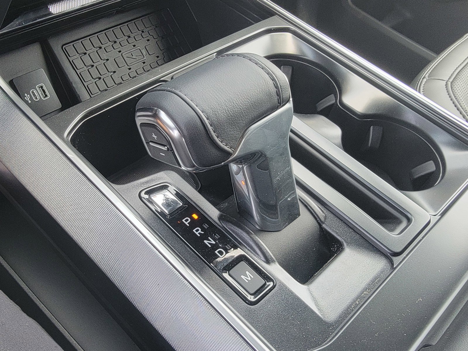 New 2025 Ford F150 Platinum w/ Equipment Group 702A High image 22