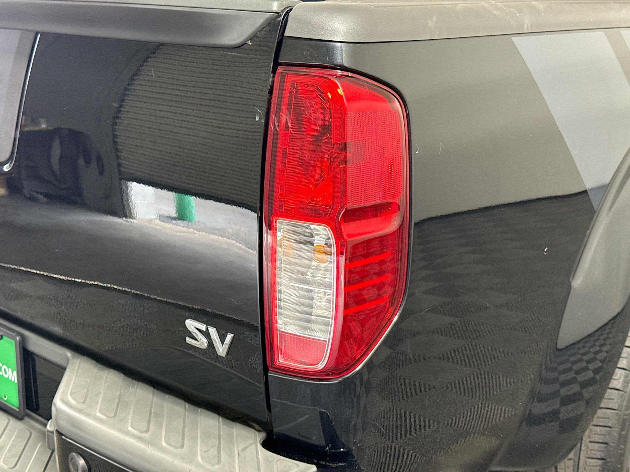 Used 2020 Nissan Frontier SV image 34