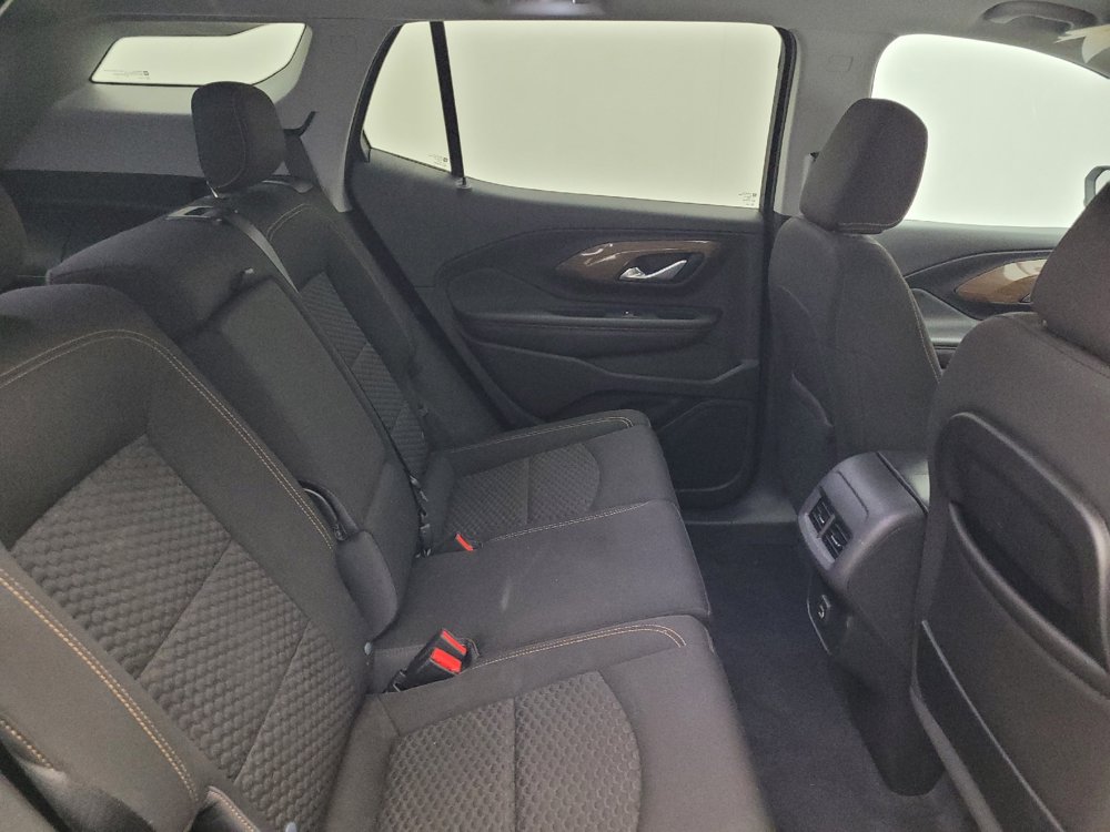 Used 2020 GMC Terrain SLE w/ Driver Convenience Package FWD image 19