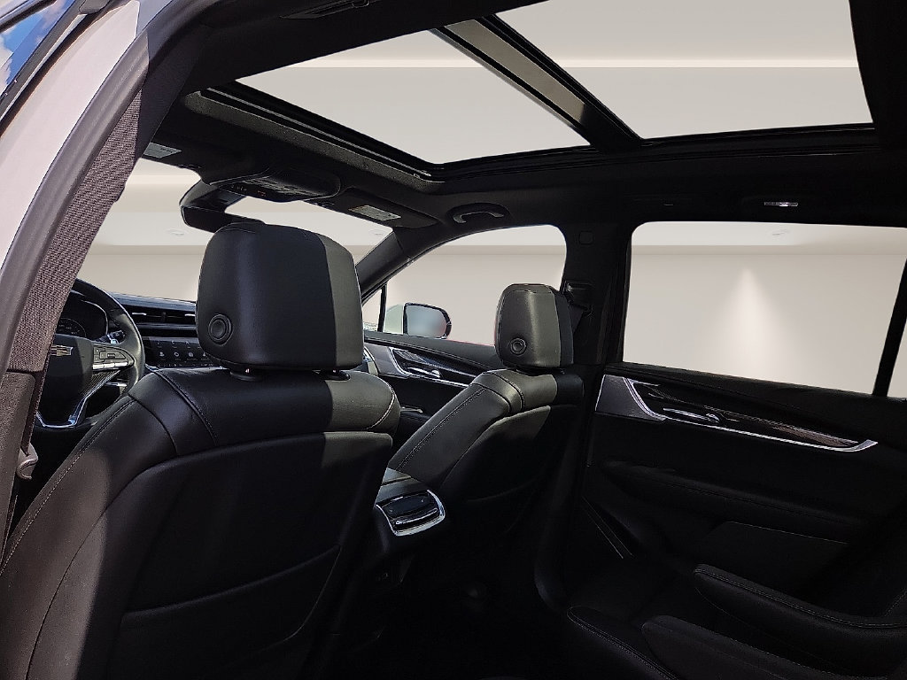 Certified 2024 Cadillac XT6 Sport w/ LPO, ONYX Package AWD/4WD image 14