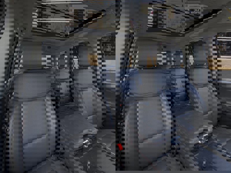 New 2025 Ford Expedition Active image 33