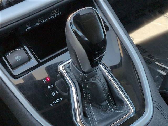 Used 2024 Subaru Outback Limited AWD/4WD image 12