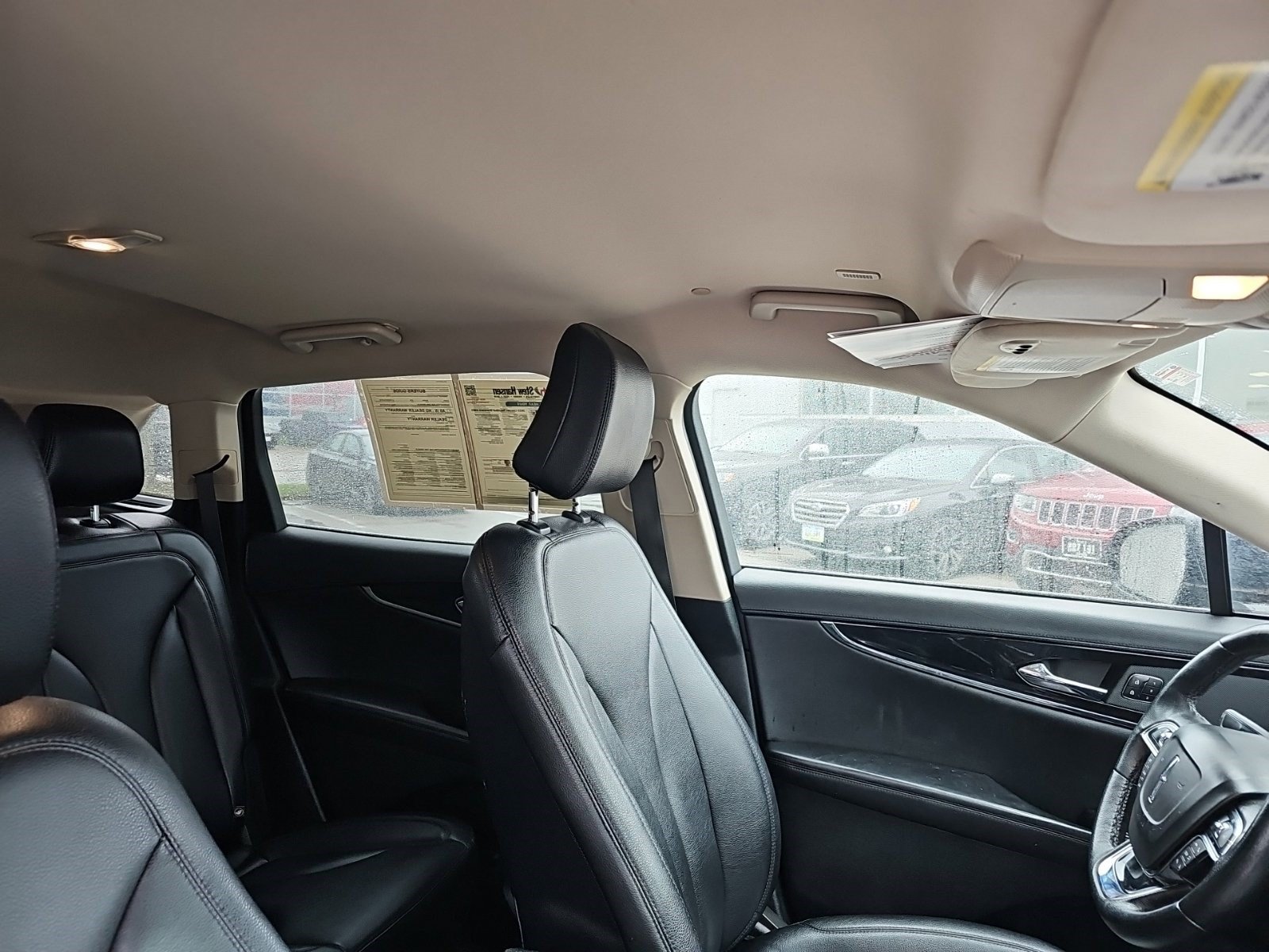 Used 2023 Lincoln Nautilus AWD w/ Premium Package image 12