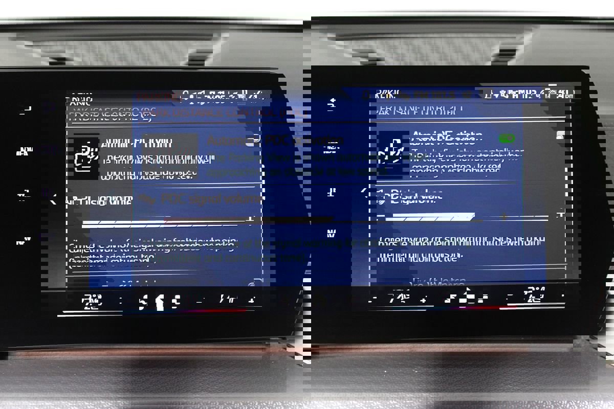 Used 2025 BMW X2 xDrive28i image 17