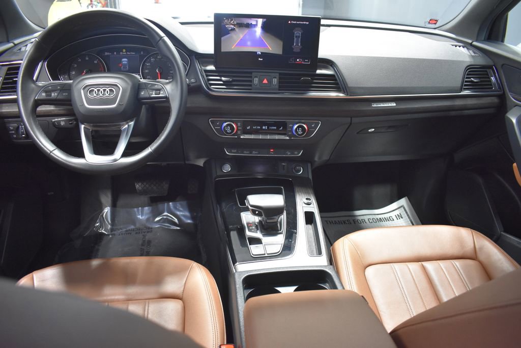 Used 2023 Audi Q5 2.0T Premium w/ Convenience Package AWD/4WD image 13