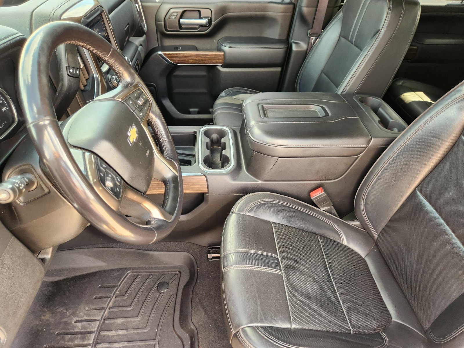 Used 2021 Chevrolet Silverado 2500 High Country w/ Z71 Off-Road Package AWD/4WD image 15