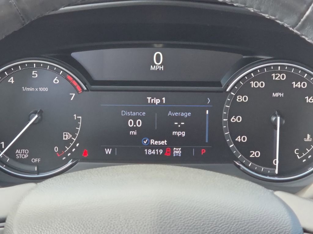 Certified 2021 Cadillac XT4 Luxury w/ Cold Weather Package image 13