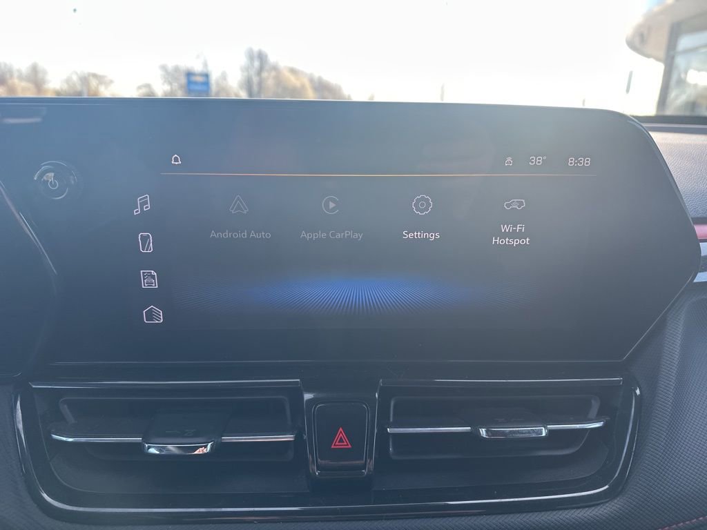 Certified 2024 Chevrolet TrailBlazer RS w/ Driver Confidence Package image 15