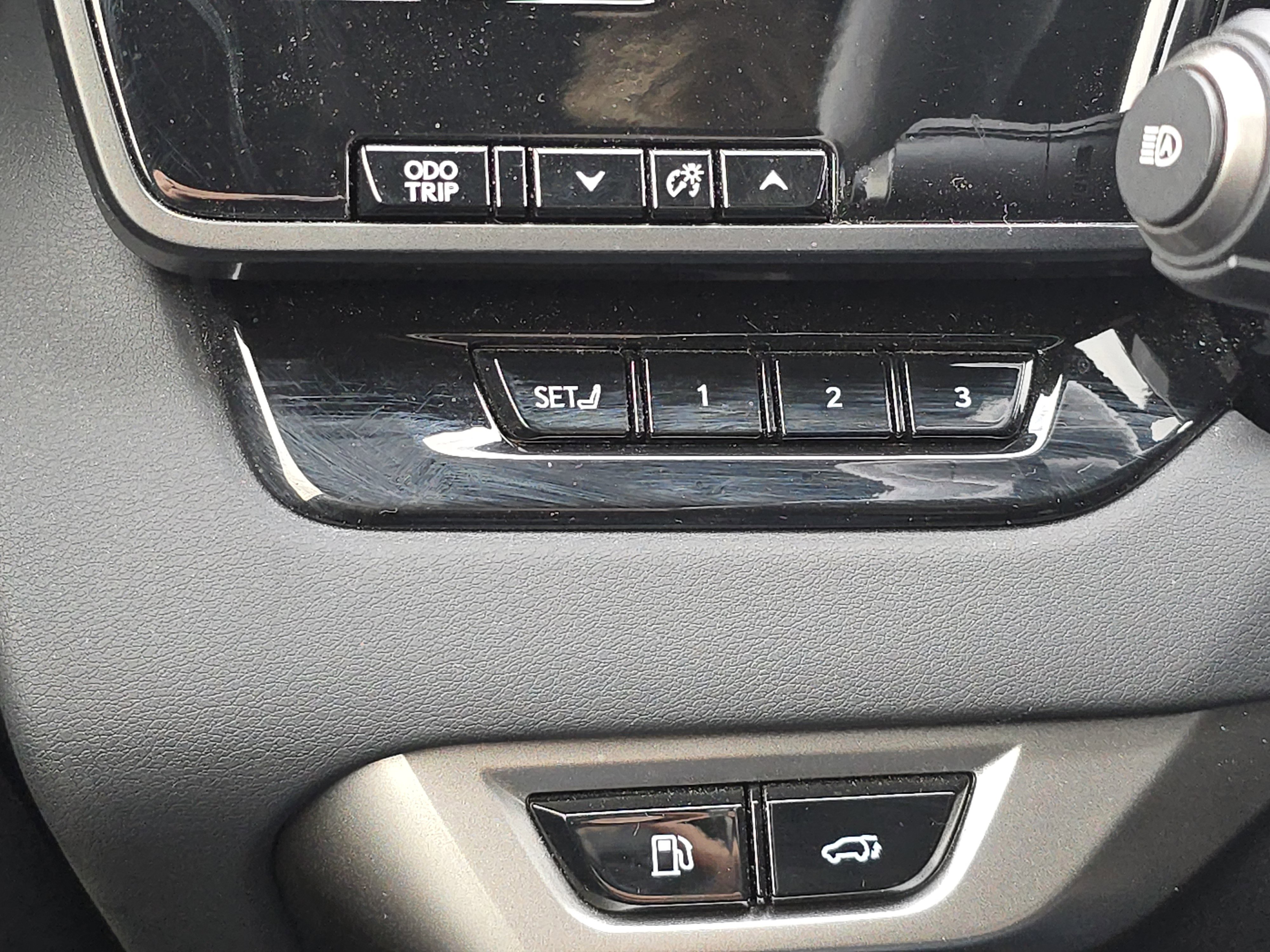 Used 2024 Lexus RX 350 image 12