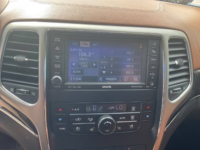 Used 2013 Jeep Grand Cherokee Overland Summit AWD/4WD image 20