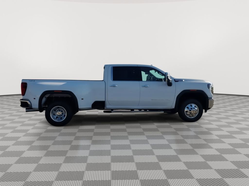 New 2026 GMC Sierra 3500 SLT w/ SLT Premium Package image 9