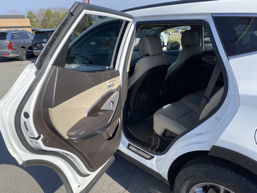 Used 2017 Hyundai Santa Fe Sport image 27