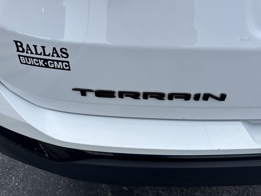 Certified 2022 GMC Terrain SLE w/ Driver Convenience Package image 30