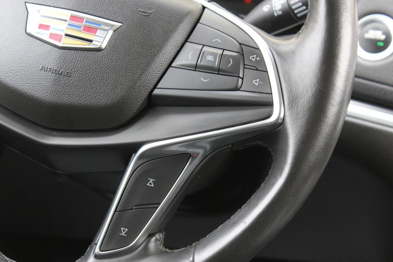 Used 2019 Cadillac XT5 Luxury image 24