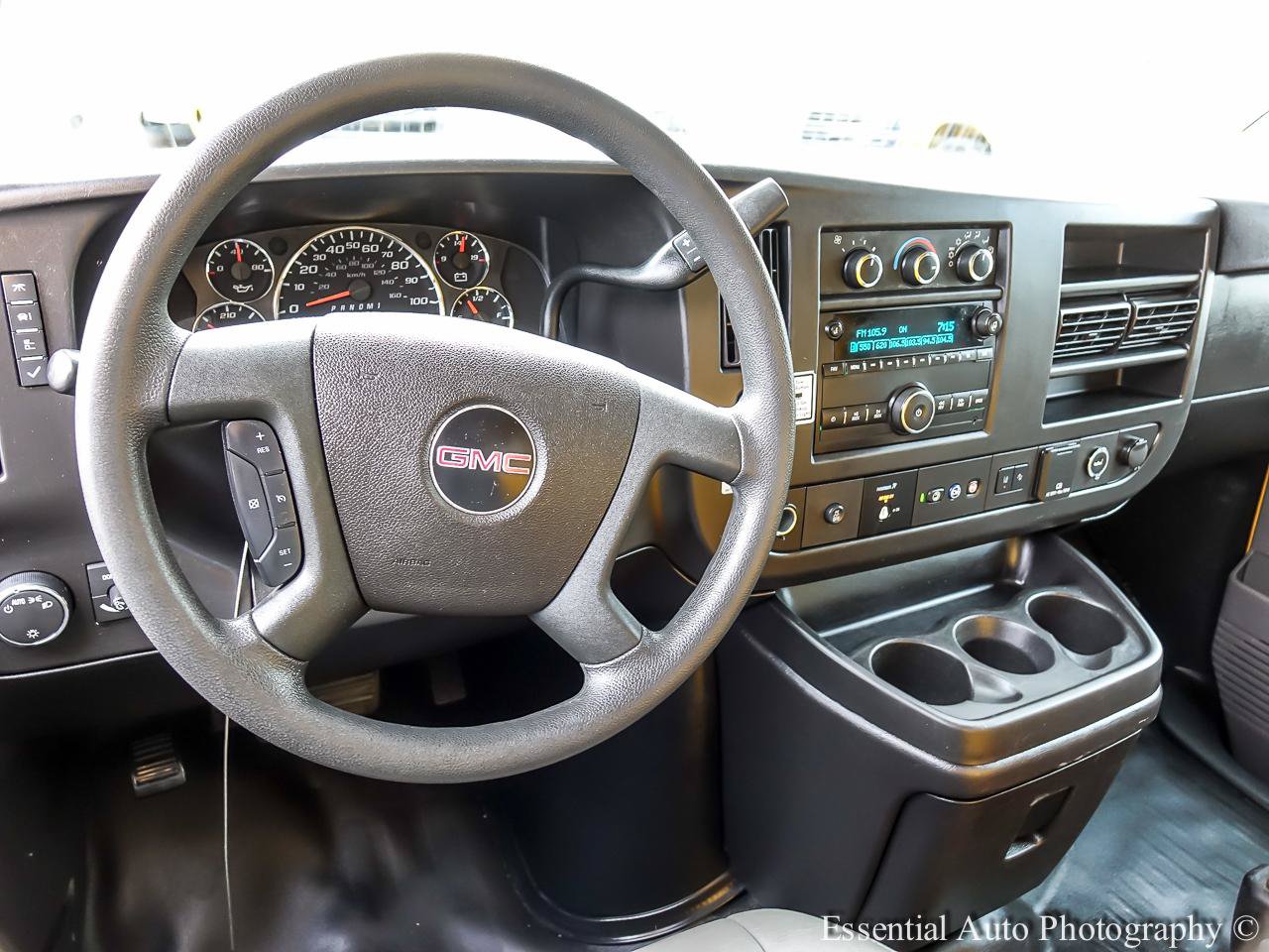 Used 2019 GMC Savana 3500 Extended w/ Driver Convenience Package RWD image 11