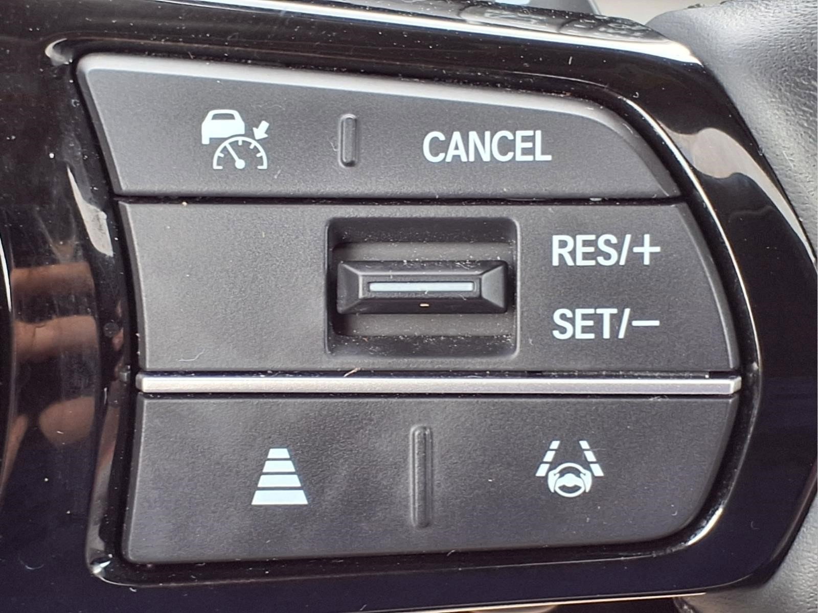 Used 2023 Honda Pilot Touring image 31