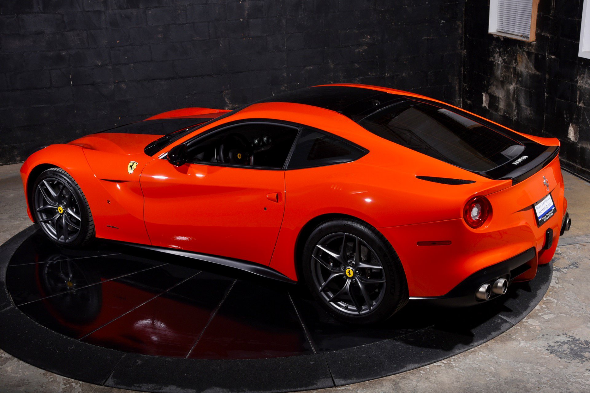 Used 2014 Ferrari F12 Berlinetta RWD image 14