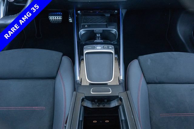 Certified 2025 Mercedes-Benz GLB 35 AMG 4MATIC image 27