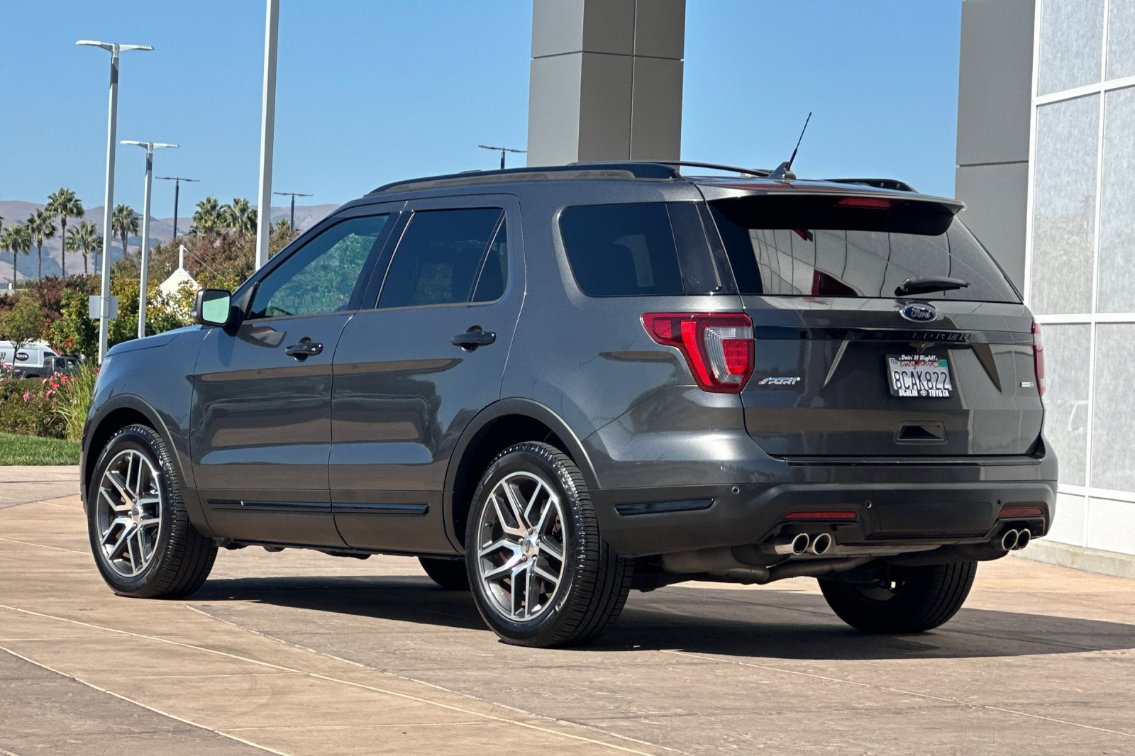 Used 2018 Ford Explorer Sport w/ Equipment Group 401A AWD/4WD image 6