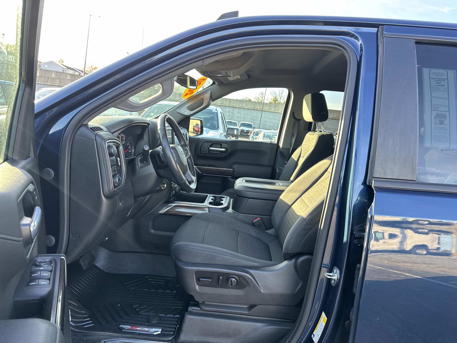 Used 2020 Chevrolet Silverado 1500 LT Trail Boss image 21