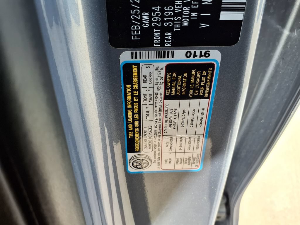 Used 2025 Kia Telluride S FWD image 39