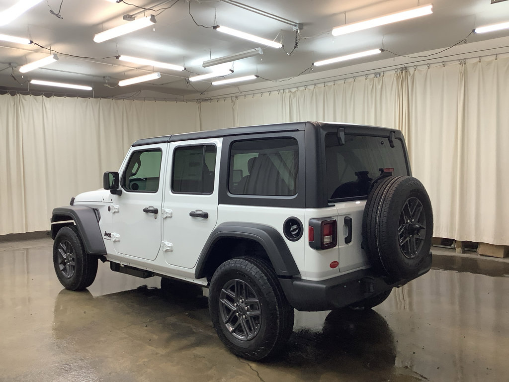 New 2026 Jeep Wrangler Unlimited Sport w/ Convenience Group AWD/4WD image 10