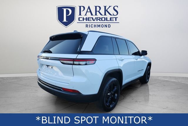 Used 2024 Jeep Grand Cherokee Altitude image 8