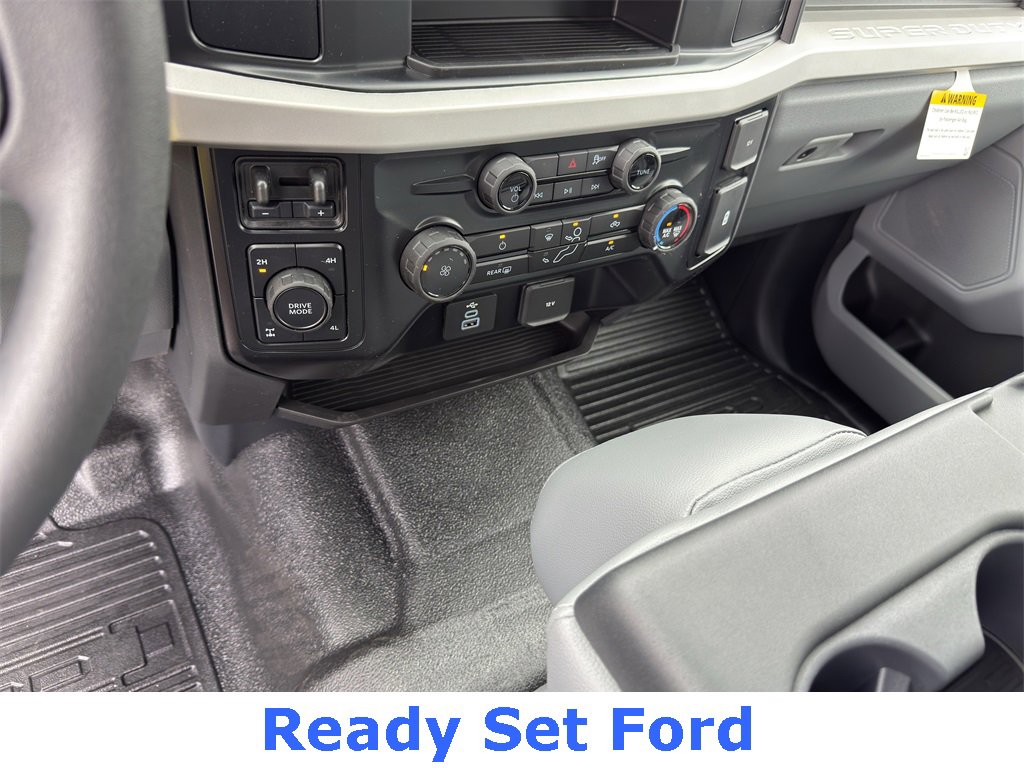 New 2026 Ford F350 XL w/ FX4 Off-Road Package image 25