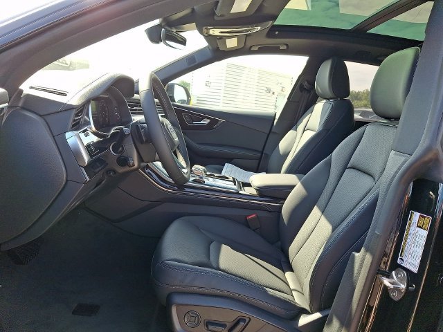 New 2027 Audi Q8 Premium Plus AWD/4WD image 9