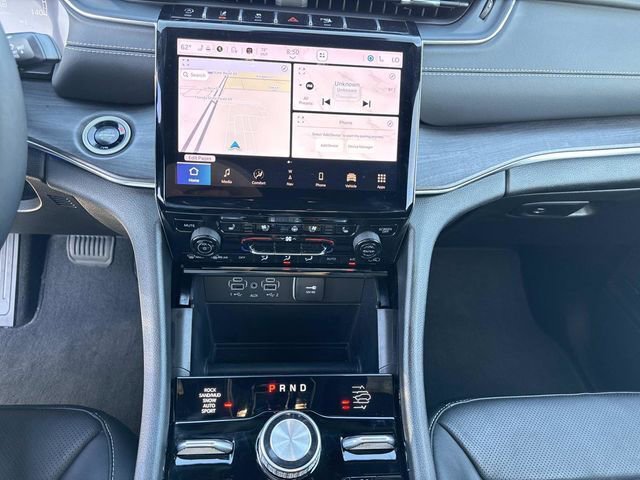 Used 2024 Jeep Grand Cherokee Overland w/ Trailer Tow Package image 23