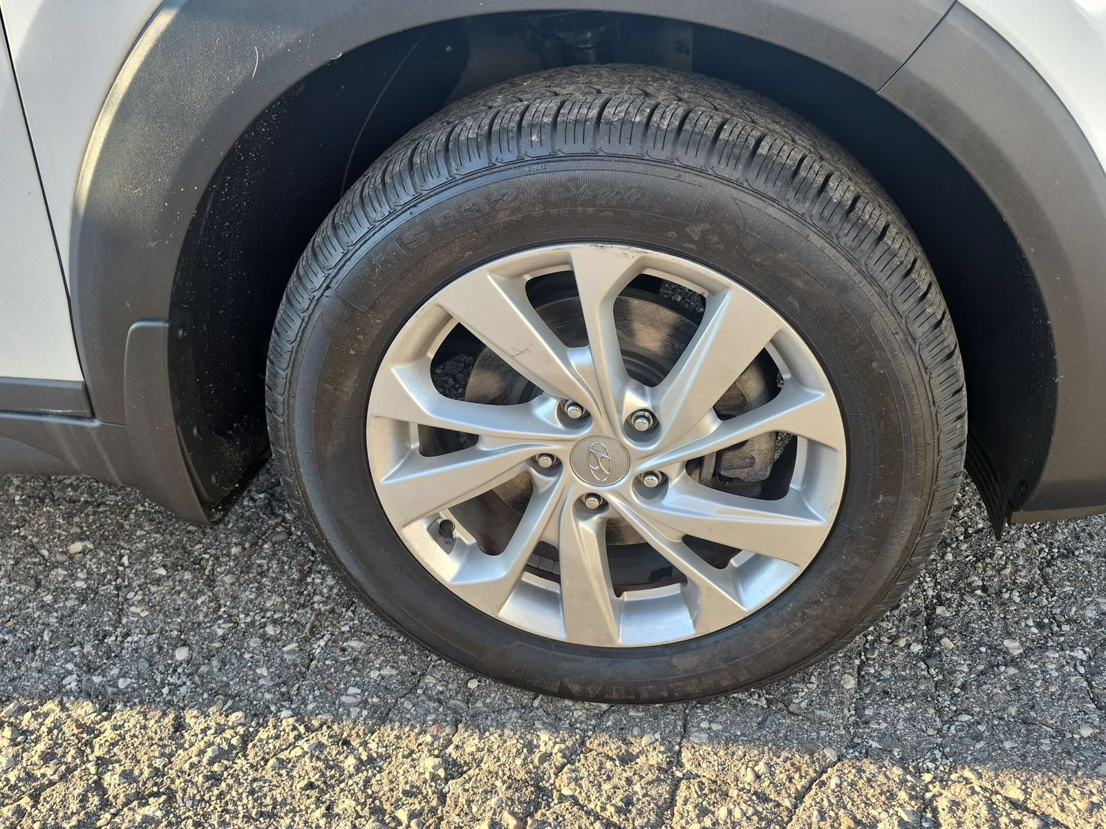 Used 2019 Hyundai Tucson SE w/ Cargo Package FWD image 14