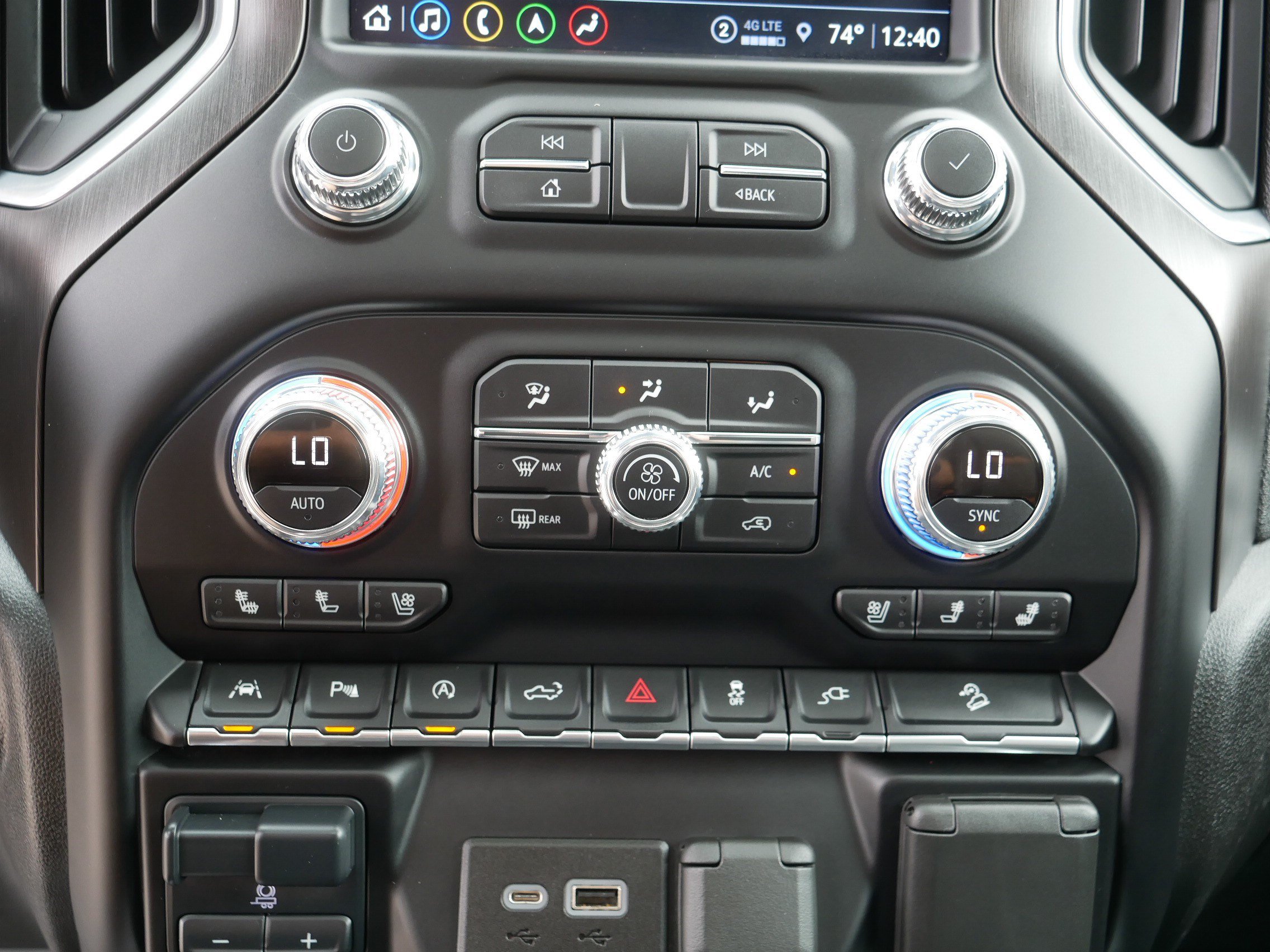 Used 2021 GMC Sierra 1500 AT4 w/ AT4 Value Package AWD/4WD image 23